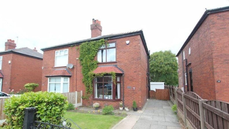 £210,000 offers over