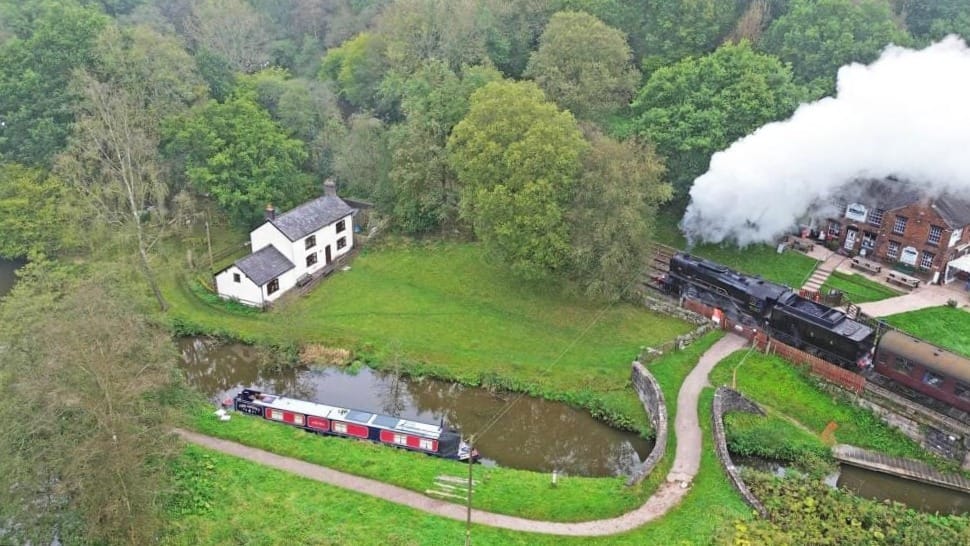 £500,000 Guide Price