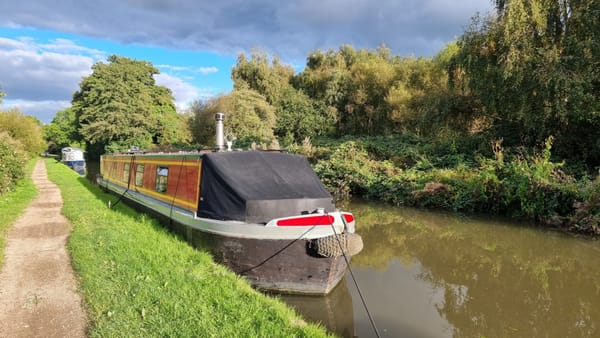 Canalside Homes for Sale from £0k to £199k