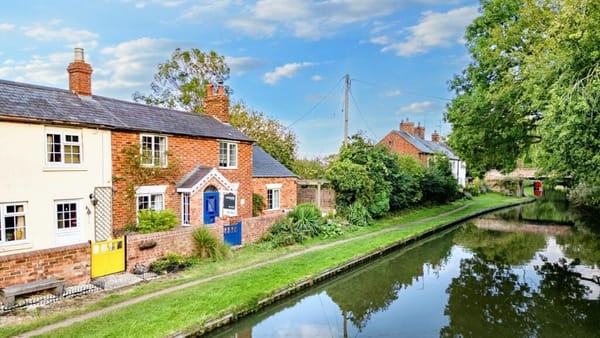 New Bridge, Long Buckby Wharf