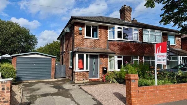 £345,000