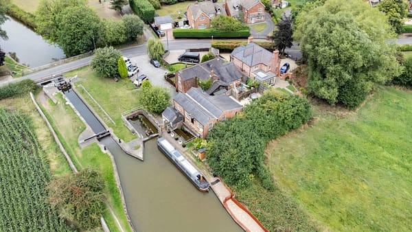 £530,000 Offers in Excess of