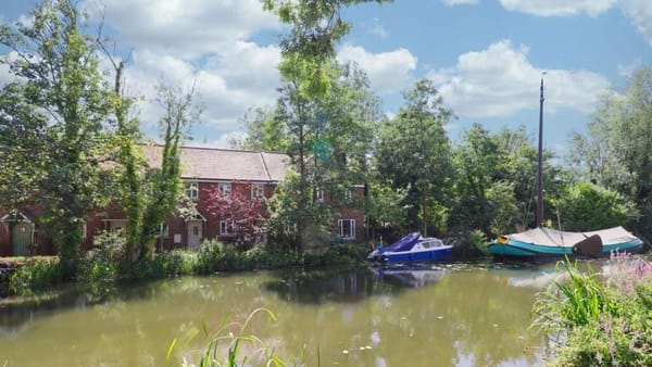 £340,000