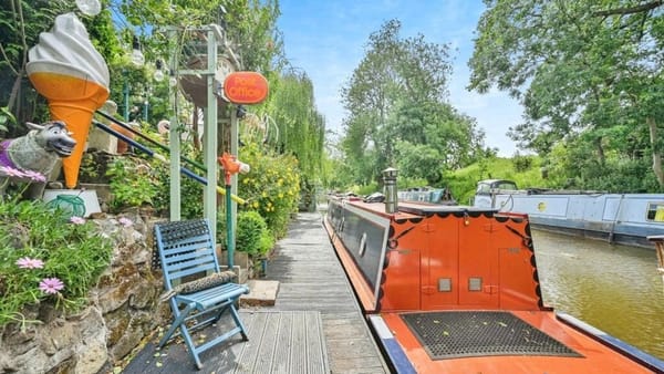 £485,000 offers over