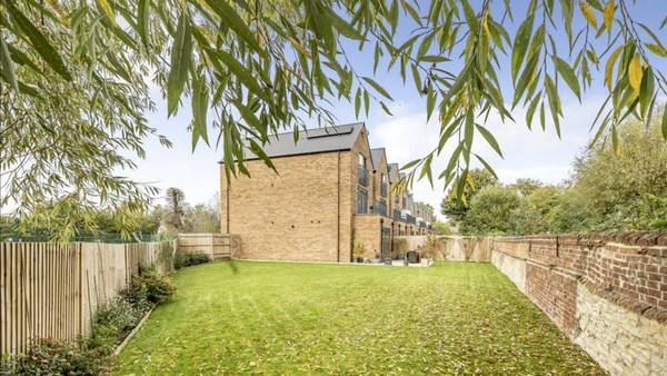 £725,000 Guide Price