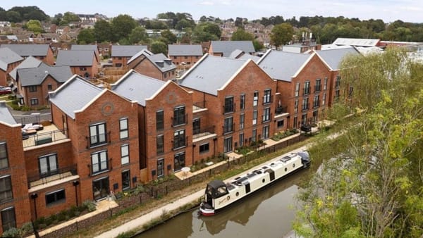 £640,000 Guide Price