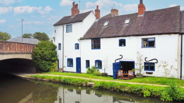 £318,500 offers in region of