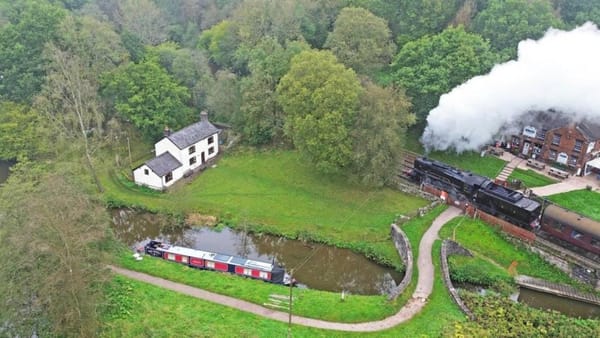 £500,000 Guide Price