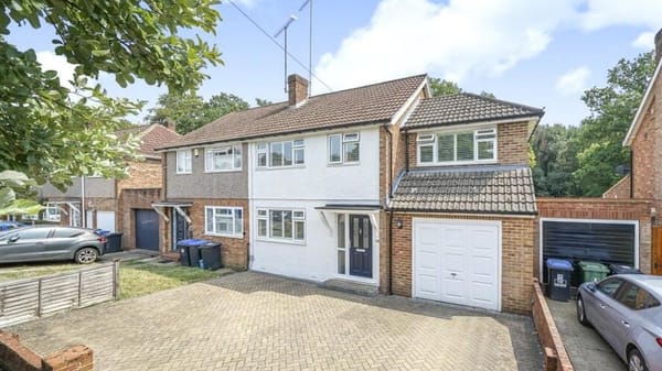 £680,000 offers in excess of