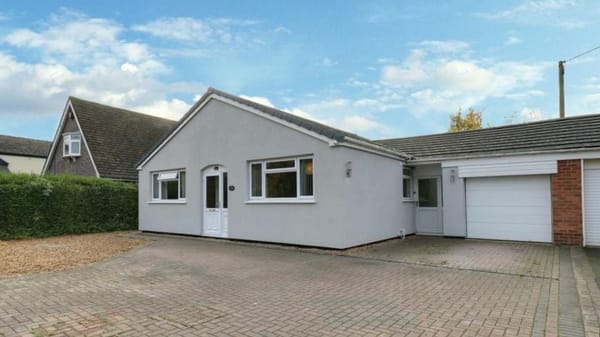 £430,000 offers over