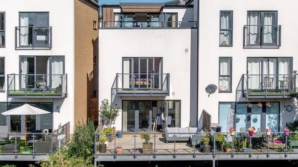 £350,000