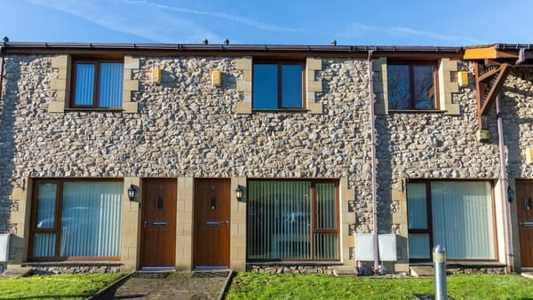£175,000