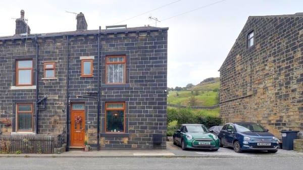 £175,000 guide price