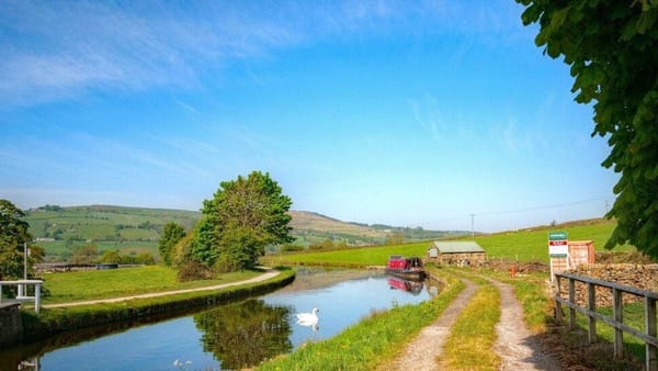 £750,000 guide price