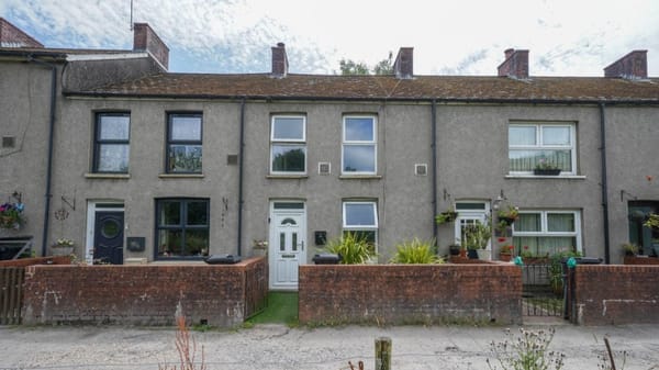 £130,000