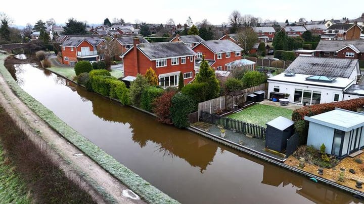 Canalside Homes for Sale from £500k to £700k