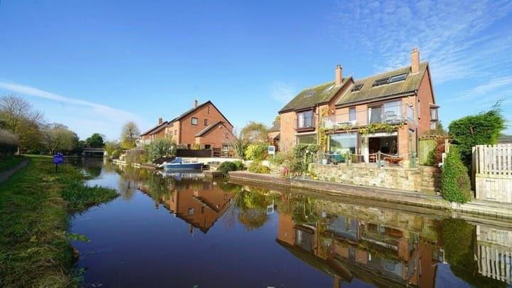 Canalside Homes for Sale from £500k to £700k